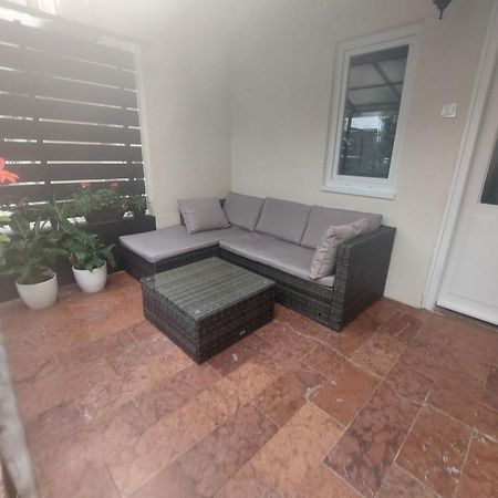 Otis Vendeghaz Apartment ชิโอฟก ภายนอก รูปภาพ