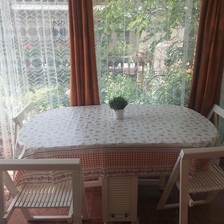 Otis Vendeghaz Apartment ชิโอฟก ภายนอก รูปภาพ