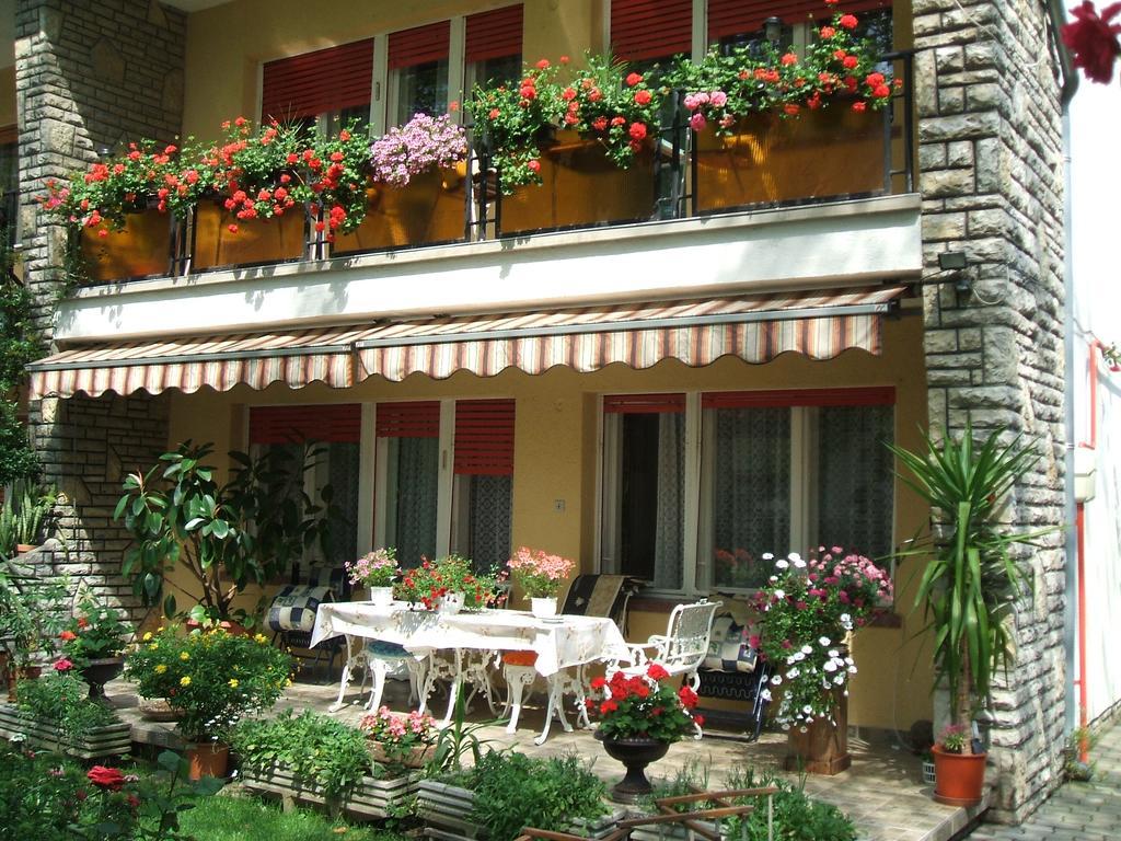 Otis Vendeghaz Apartment ชิโอฟก ภายนอก รูปภาพ